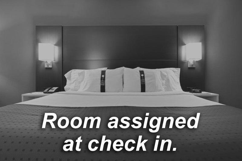 แคนเดิ้ลวูด สวีท แรดคลิฟ - ฟอร์ตน็อกซ์ Hotel Radcliff ภายนอก รูปภาพ